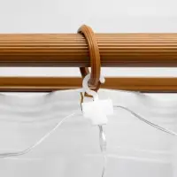 Гирлянда &laquo;Занавес&raquo; 2.8&times;3 м, роса на крючках, с пультом, IP20, серебристая нить, 300 LED, свечение фиолетовое, 8 режимов, USB