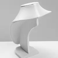 Бюст для украшений QF, 17&times;11&times;25 см, белый