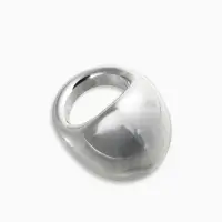 Кольцо пластик "Объемный круг", р-р 17, цвет серебро Кольцо пластик "Объемный круг", р-р 17, цвет серебро