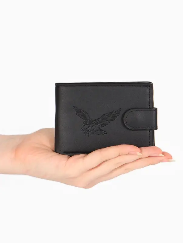 Портмоне мужское &laquo;Орёл&raquo;, на кнопке, отдел для карт, монет, чёрное