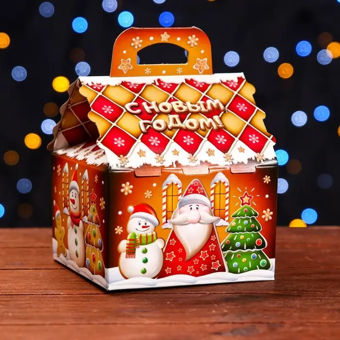 Подарочная коробка «Пряничный» 12×12×16.8 см