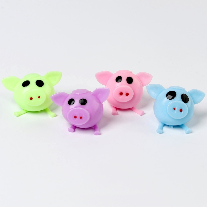 Мялка Мялка "Свинка" с пастой, цвета МИКС