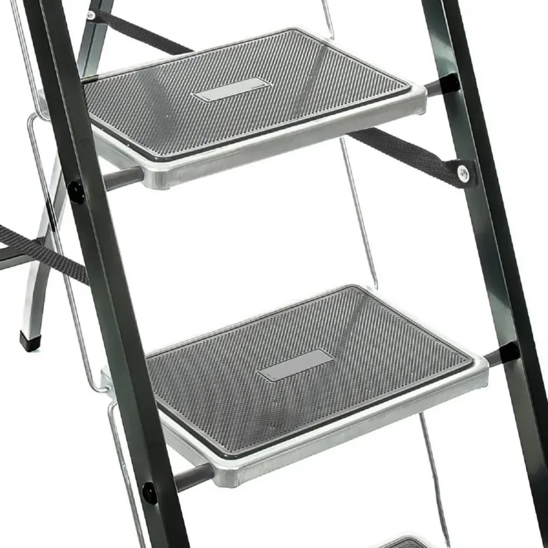 Стремянка  Jet Black 3 шир.ступ. с ковриком, сталь, Zalger, арт. 9910-3