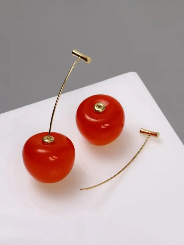 Серьги пластик &laquo;Ягодка&raquo;, вишня, красные в золоте