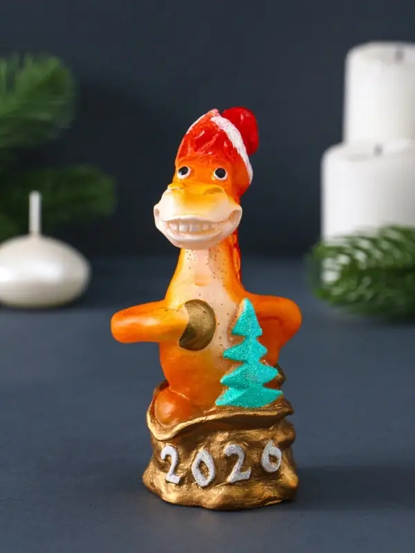 Свеча фигурная "Лошадка из мешка" 5х4,5х11,5 см, цв. золотой