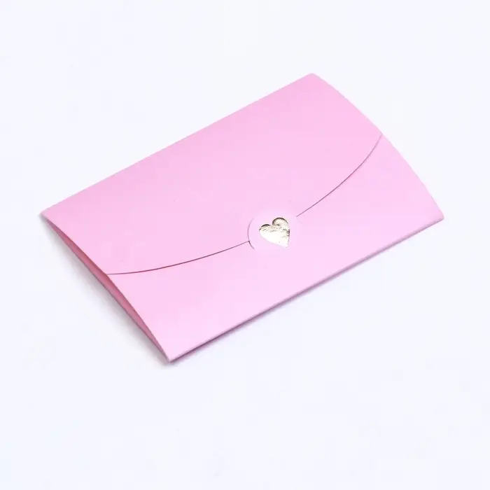Конверт для подарочного сертификата, с тиснением, розовый, 10.5&times;7 см