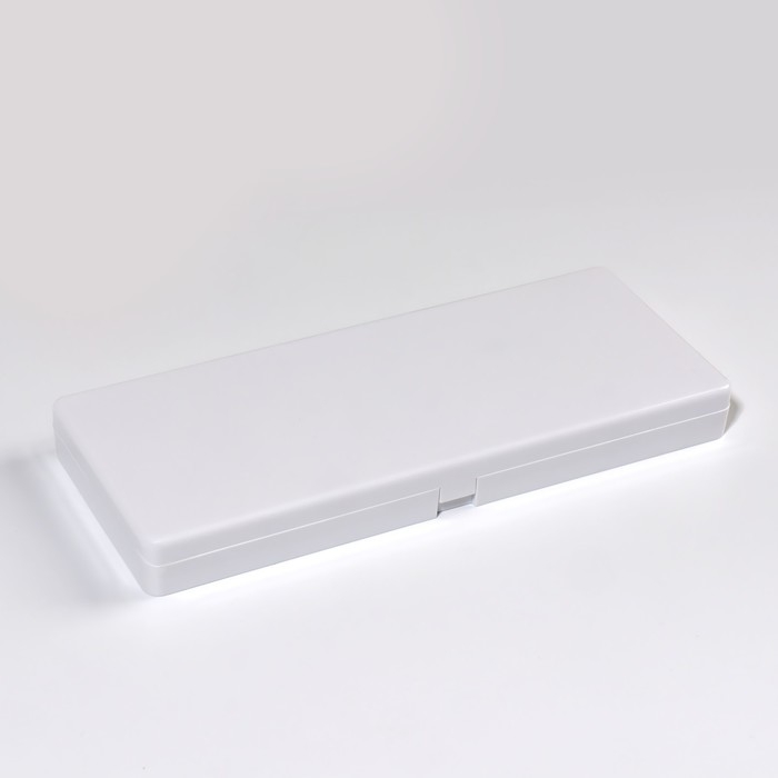 Палитра для смешивания лаков, 24 ячейки, с крышкой, с вложением, цвет белый Палитра для смешивания лаков, 24 ячейки, с крышкой, с вложением, цвет белый