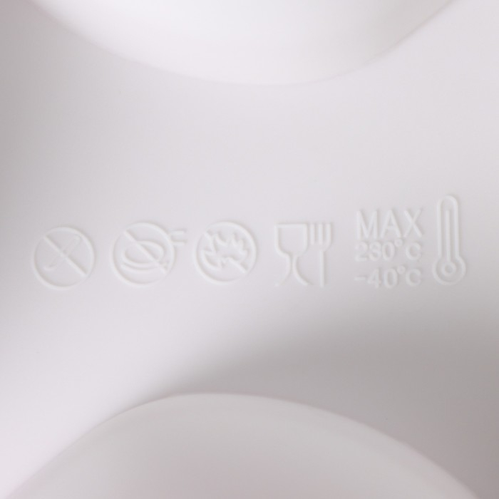 Форма для муссовых десертов и выпечки Доляна «Стоун», силикон, 30×18×3 см, 6 ячеек (9,5×7 см), цвет белый Форма для муссовых десертов и выпечки Доляна «Стоун», силикон, 30×18×3 см, 6 ячеек (9,5×7 см), цвет белый