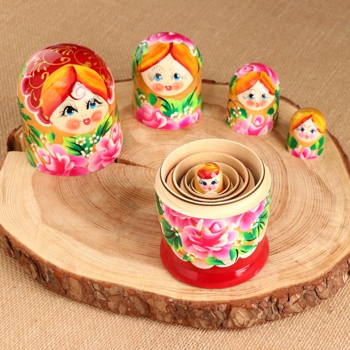 Матрёшка 5-ти кукольная  Матрёшка 5-ти кукольная "Лиза" розы , 17-18см, ручная роспись.