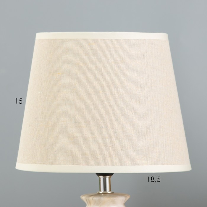 Настольная лампа Настольная лампа "Кумп" E14 40Вт белый-коричневый 20х20х30 см RISALUX