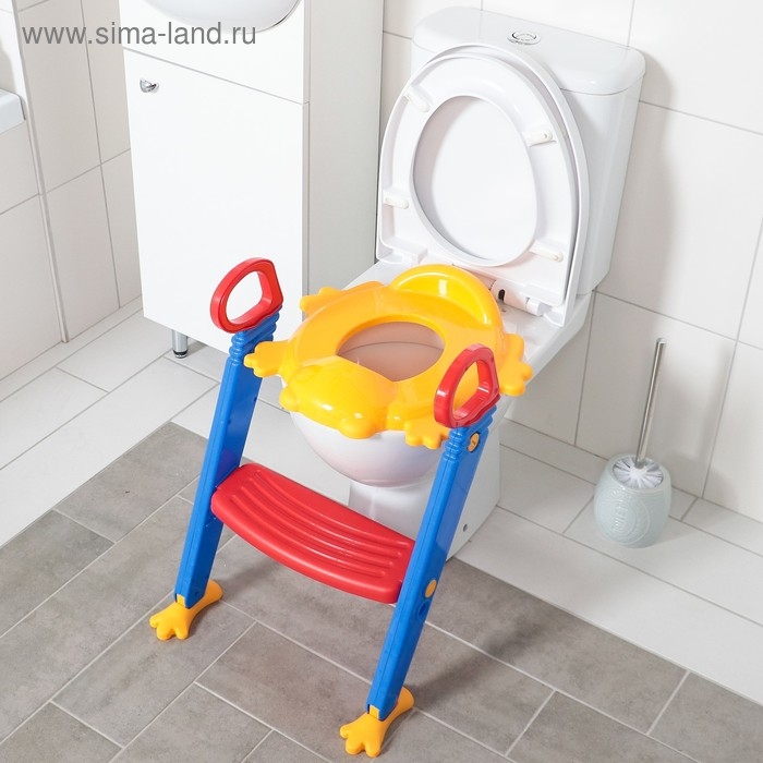 Детское сиденье на унитаз со ступенькой «Помощник малыша», с ручками, цветное Детское сиденье на унитаз со ступенькой «Помощник малыша», с ручками, цветное