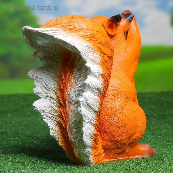 Садовая фигура  Садовая фигура "Белка с шишкой" 12х27х28см