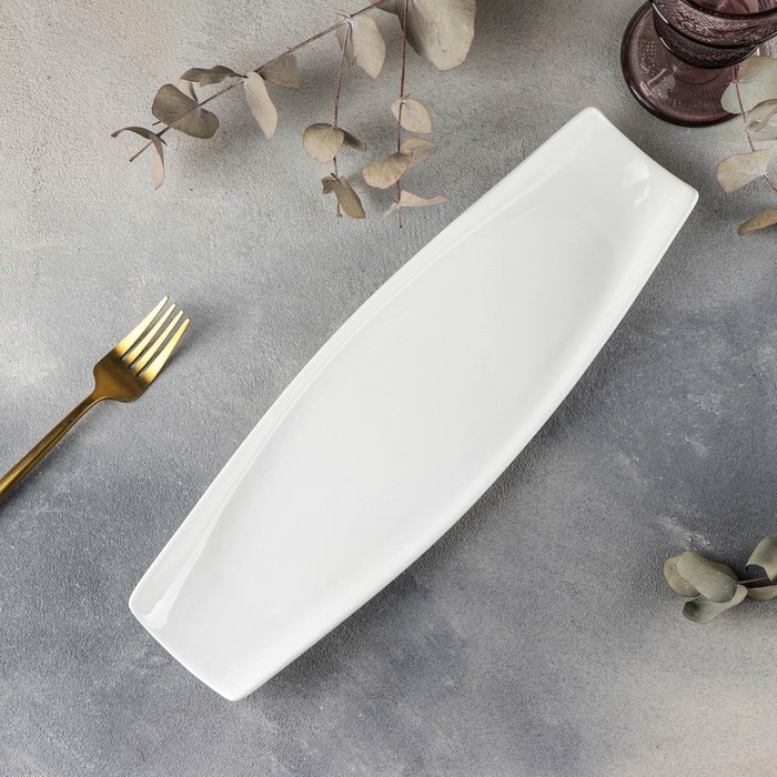 Блюдо фарфоровое Wilmax, 35×11 см, цвет белый Блюдо фарфоровое Wilmax, 35×11 см, цвет белый