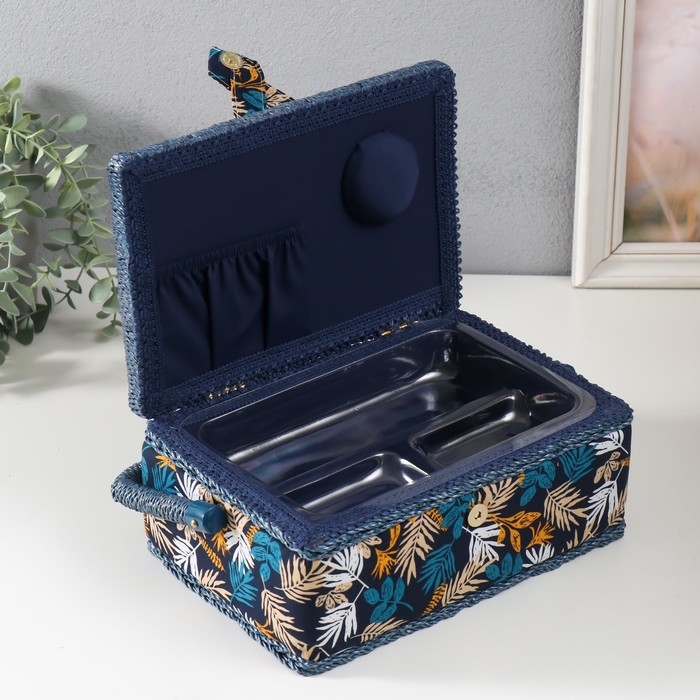 Шкатулка для рукоделия "Лесные веточки на синем" 24х16х11 см