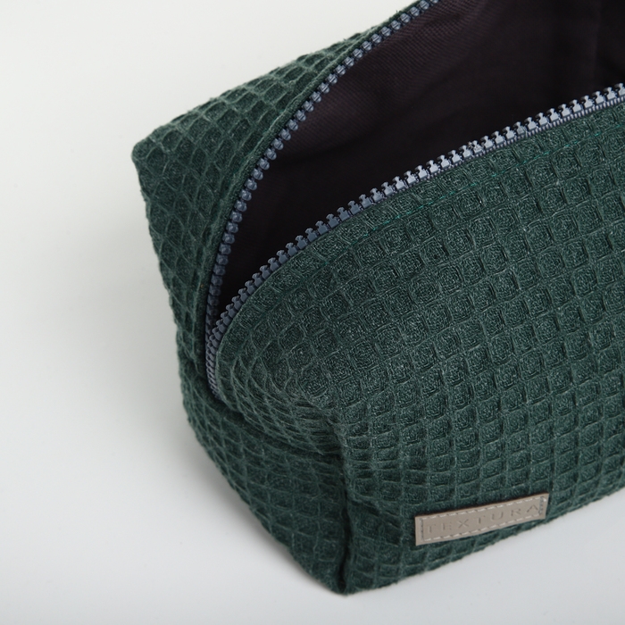 Косметичка на молнии TEXTURA, цвет зелёный Косметичка на молнии TEXTURA, цвет зелёный