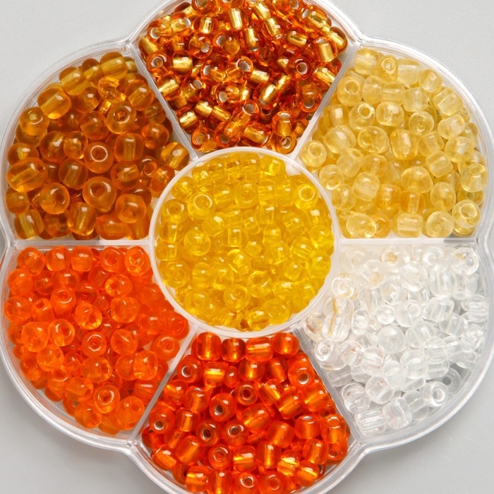 Бисер стекло 6/0 в цветке  Бисер стекло 6/0 в цветке "Земля" цветной прозрачный 7 цветов х 8  гр 8,2х8,2х2 см