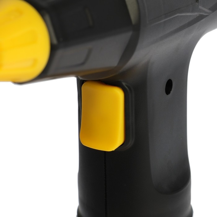 Опрыскиватель аккумуляторный Huter SP-2Li, 3.7 В, 2 Ач, 1.5 л, 0.42 л/мин Опрыскиватель аккумуляторный Huter SP-2Li, 3.7 В, 2 Ач, 1.5 л, 0.42 л/мин