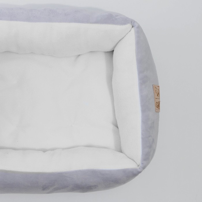 Лежанка с бортиком «Милый котёнок» 45х38х22 см Лежанка с бортиком «Милый котёнок» 45х38х22 см