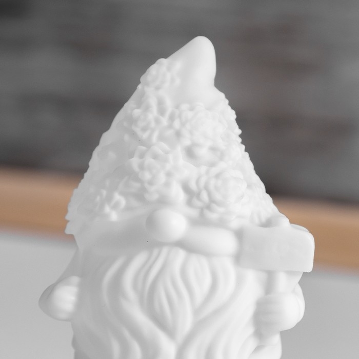 Ночник Ночник "Гном" 2Вт LED LR44 белый 4,5х5,5х9см