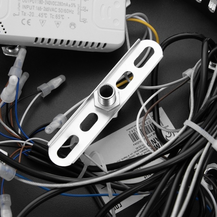 Светильник с ПДУ Светильник с ПДУ "Римини" LED 96Вт 3000-6000К черный 50х50х14-114 см