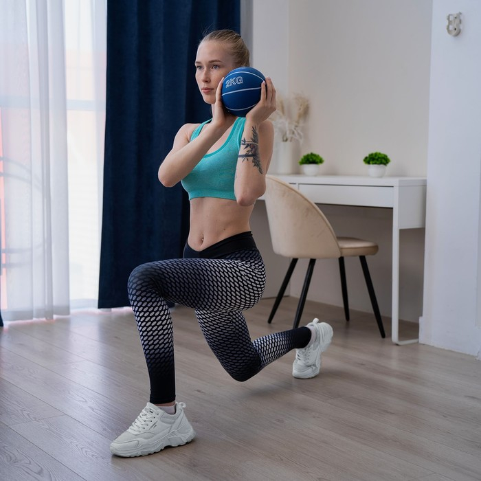 Медицинбол ONLYTOP, 2 кг, цвет синий Медицинбол ONLYTOP, 2 кг, цвет синий