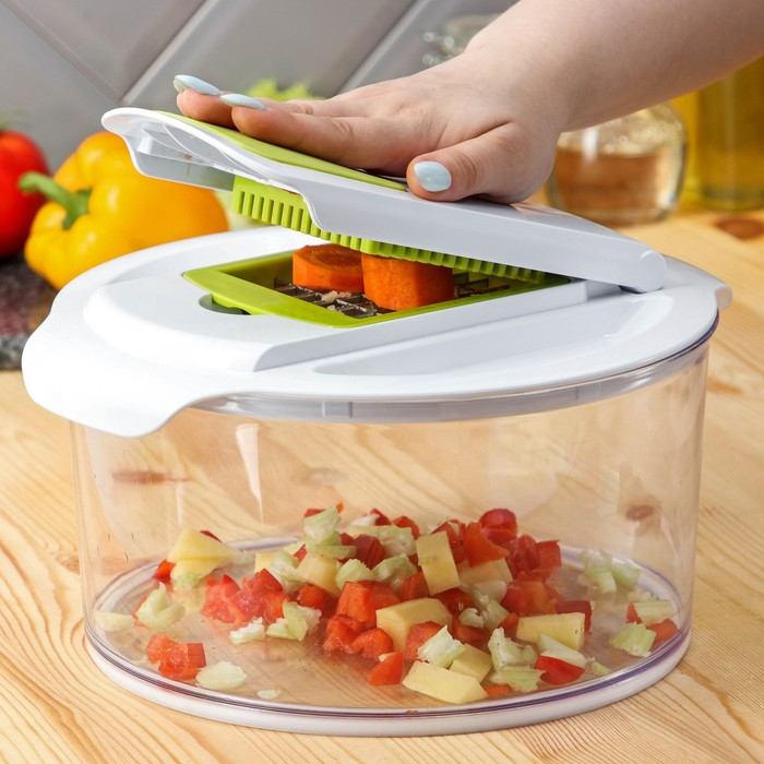 Овощерезка универсальная Доляна Fresh cook, 7 насадок, цвет белый/зелёный Овощерезка универсальная Доляна Fresh cook, 7 насадок, цвет белый/зелёный