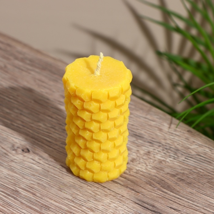 Свеча  Свеча "Соты" 5х5х8 см, соевый воск