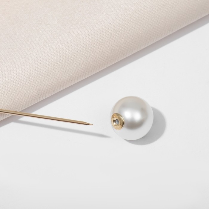 Булавка «Бабочка» объемная, 7,5 см, цвет белый в золоте Булавка «Бабочка» объемная, 7,5 см, цвет белый в золоте