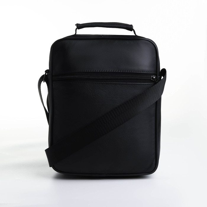 Сумка мужская на молниях, длинный ремень, цвет чёрный
