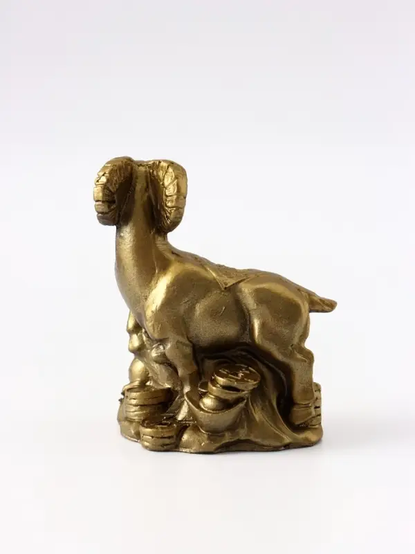 Фигурка &laquo;Горный баран Фэншуй на монетах&raquo;, 8&times;7&times;3.5 см