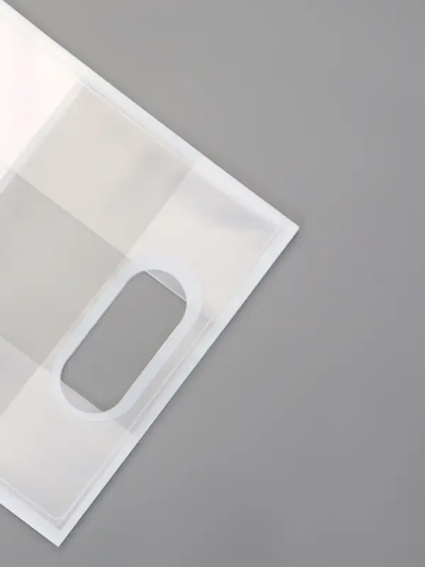 Пакет ПП с вырубной ручкой, прозрачный, 30&times;23&times;15 см, белый