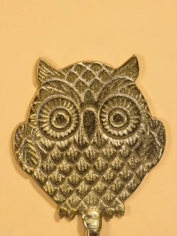 Крючок настенный Крючок настенный "Филин" 10х9х14 см, алюминий