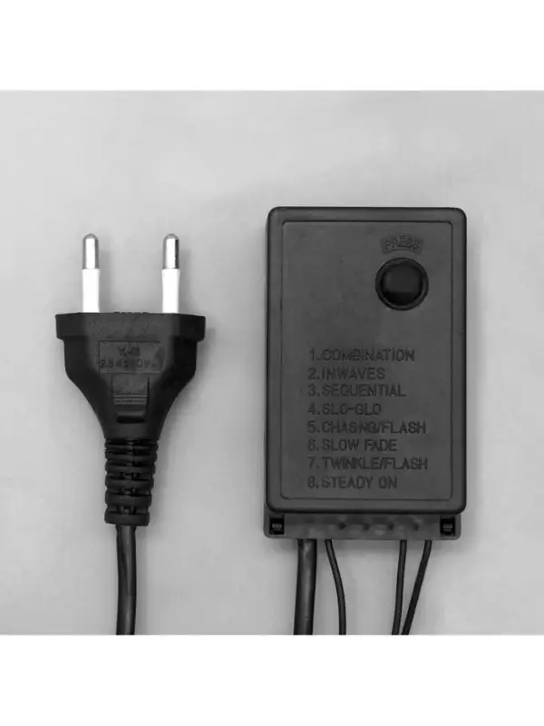 Гирлянда &laquo;Бахрома&raquo; 4&times;0.6 м, IP44, тёмная нить, 180 LED, свечение синее, 8 режимов, 220 В