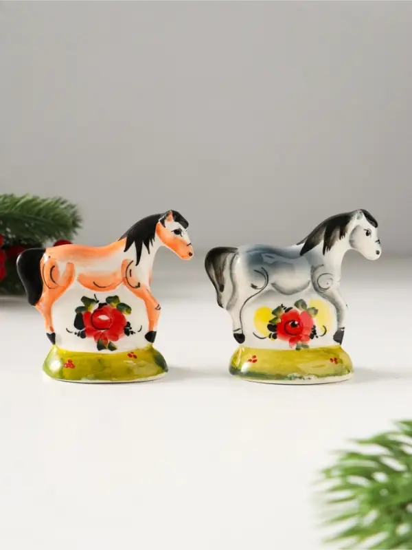 Сувенир Лошадь Зорька, 7х7х3,5 см, гжель,цвет Сувенир Лошадь Зорька, 7х7х3,5 см, гжель,цвет