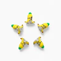 Шарм &laquo;Банан&raquo;, жёлто-зелёный в чернёном серебре