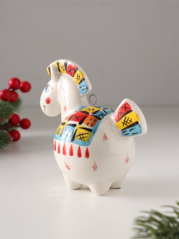 Ёлочный фарфоровый шар  Ёлочный фарфоровый шар "Лошадь Пэчворк" /авторская роспись/, 11 см