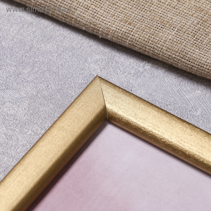 Фоторамка сосна с19 золото 25х35 см (пластиковый экран) Фоторамка сосна с19 золото 25х35 см (пластиковый экран)