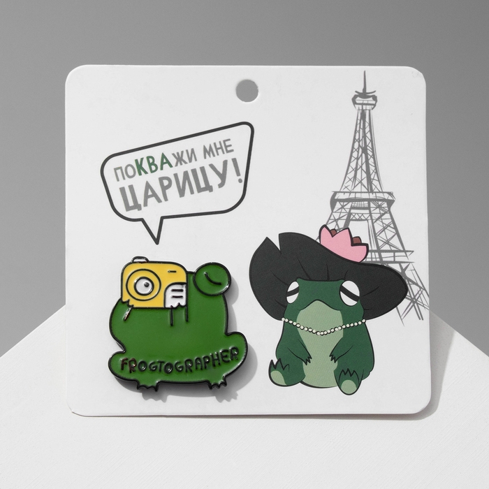 Значок Значок "Лягушка" фотограф, цвет зелёный в чёрном металле