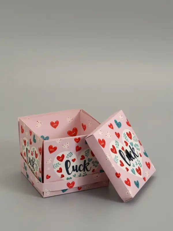 Коробка подарочная "Бабочки, Удачи" 14,5 х 14,5 х 12,7 см