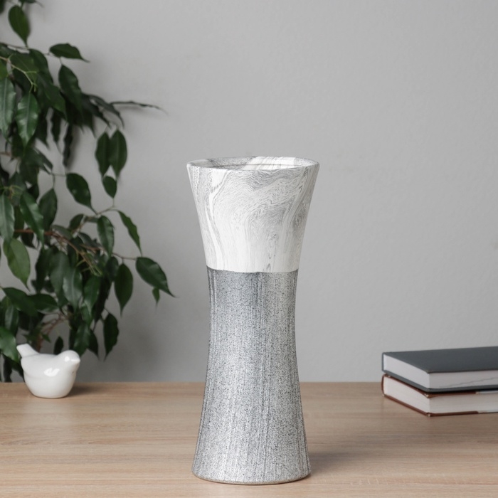 Ваза керамика настольная Ваза керамика настольная "Бригэм" талия, d-12.5см, h-29,5х11 см, бело-серый