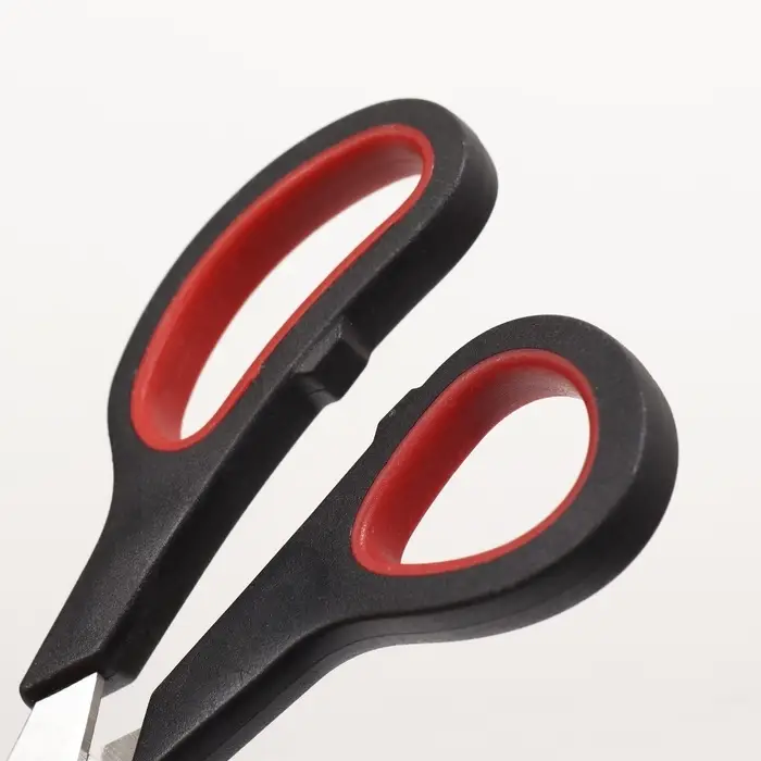 Ножницы-когтерезы средние, 13.5&times;6.5&times;0.8 см, с упором для пальца, эконом, цвет МИКС