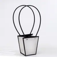 Сумка для цветов Белая влагостойкая, 12&times;12 - 8&times;8 - 12.5 см