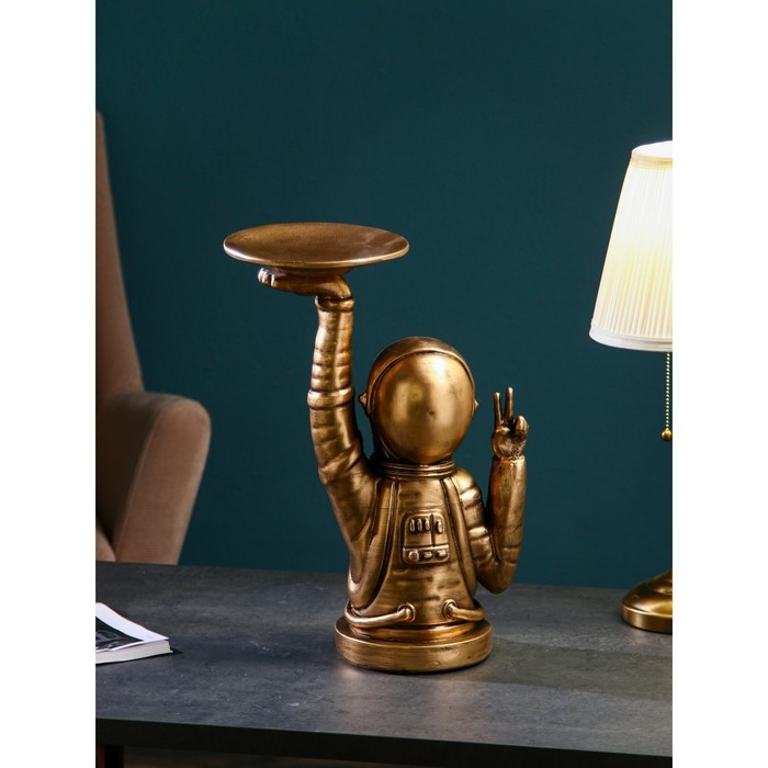 Подставка для мелочей «Космонавт», полистоун, 47 см, цвет золото Подставка для мелочей «Космонавт», полистоун, 47 см, цвет золото