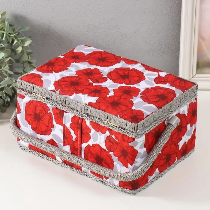 Шкатулка для рукоделия и шитья &laquo;Красные маки на белом&raquo;, хранение ниток, иголок, мелочи, 19&times;26&times;14.5 см