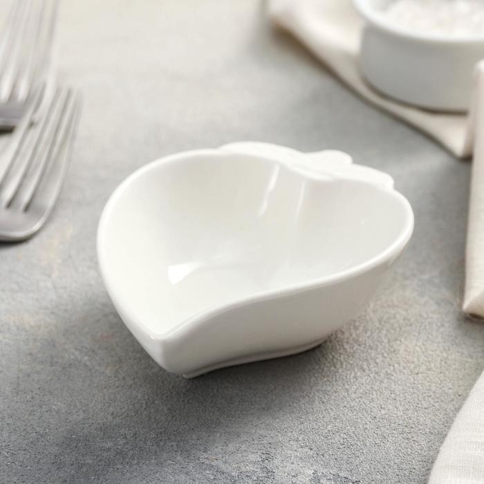 Соусник «Клубника», 10,5×7,7×3 см Соусник «Клубника», 10,5×7,7×3 см