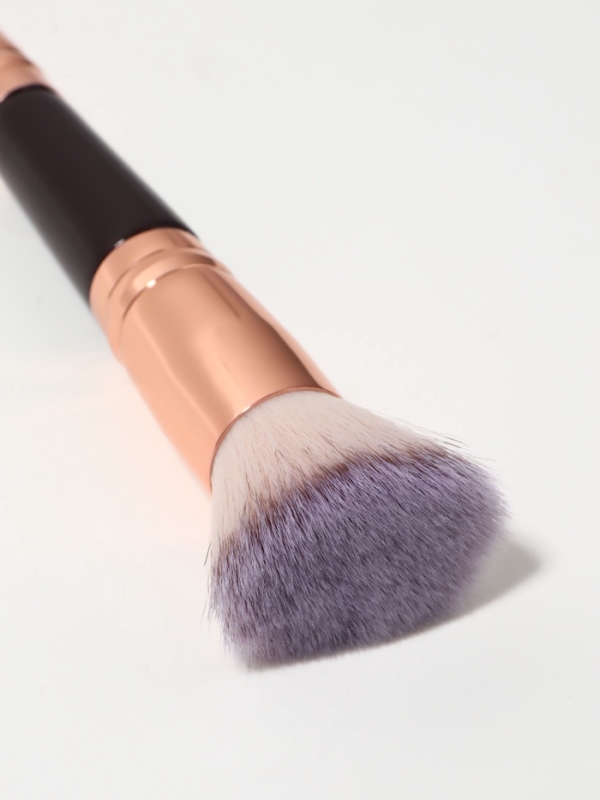 Кисть для макияжа 2в1, 14 см, чёрный/бежевый Кисть для макияжа 2в1, 14 см, чёрный/бежевый