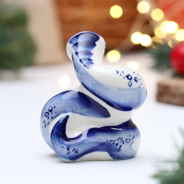 Новый год. Сувенир символ года Новый год. Сувенир символ года "Змея Грин", гжель