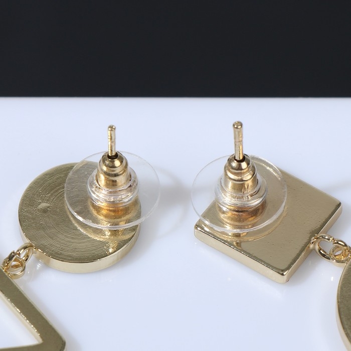 Серьги с перламутром «Волшебство» геометрия, цвет белый в золоте Серьги с перламутром «Волшебство» геометрия, цвет белый в золоте