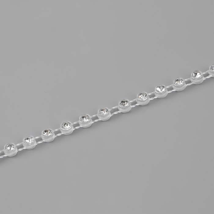 Стразы на нитях, 3 мм, 9 ± 1 м, цвет прозрачный Стразы на нитях, 3 мм, 9 ± 1 м, цвет прозрачный