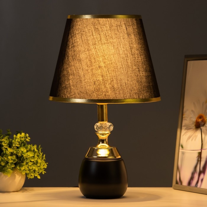 Настольная лампа Настольная лампа "Лейла" Е27 40Вт черно-золотой 25х25х41 см RISALUX